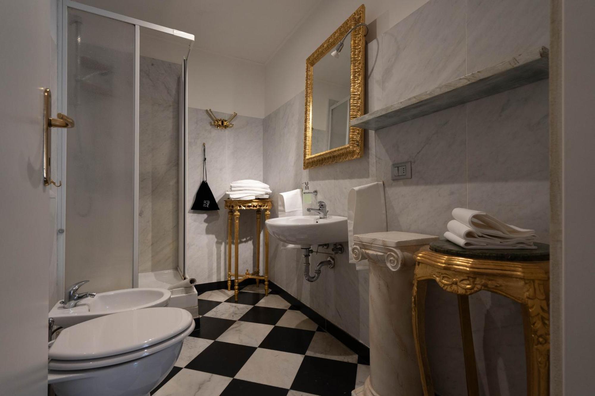 Premium Quadruple Room,1535251285:JPEG